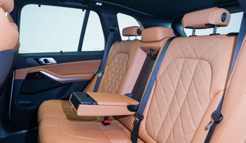 								BMW X5 xDrive40i 2025 SIDI & PFI; Mild Hybrid Automatic (S8) full									