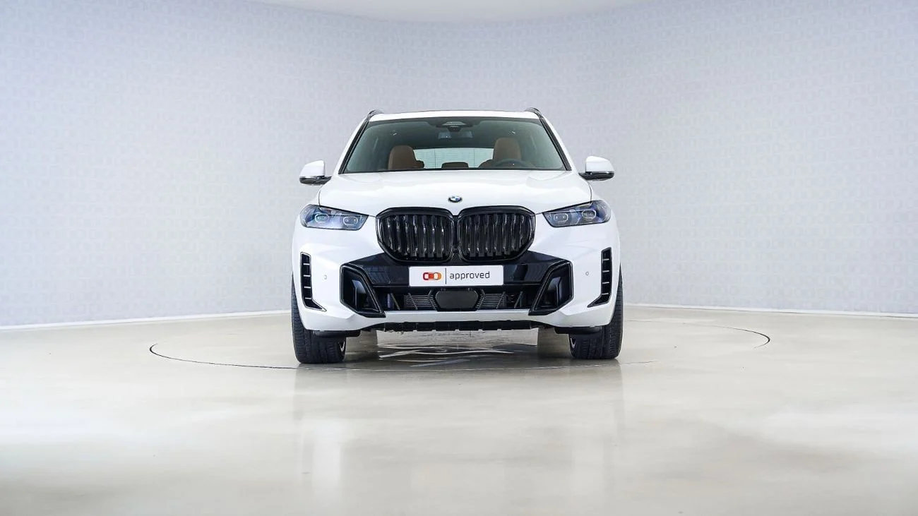 BMW X5 xDrive40i 2025 SIDI & PFI; Mild Hybrid Automatic (S8)